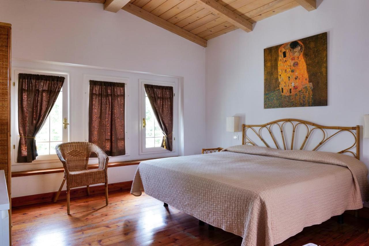 Hotel Club I Pini - Residenza D'Epoca In Versilia Лидо Ди Камайоре Екстериор снимка